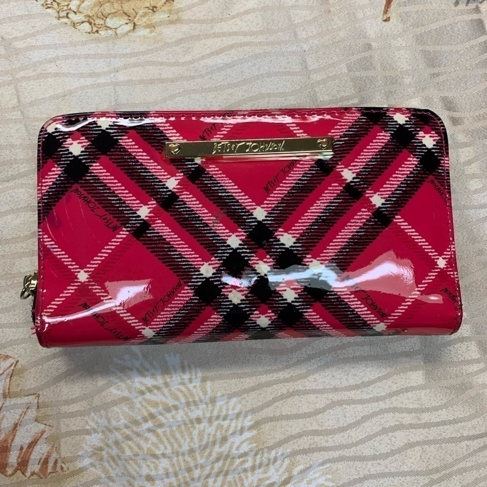 Betsey Johnson large wallet